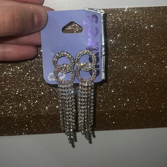 Claire’s earrings Claire’s cute shop silver earrings new - Picture 2 of 11